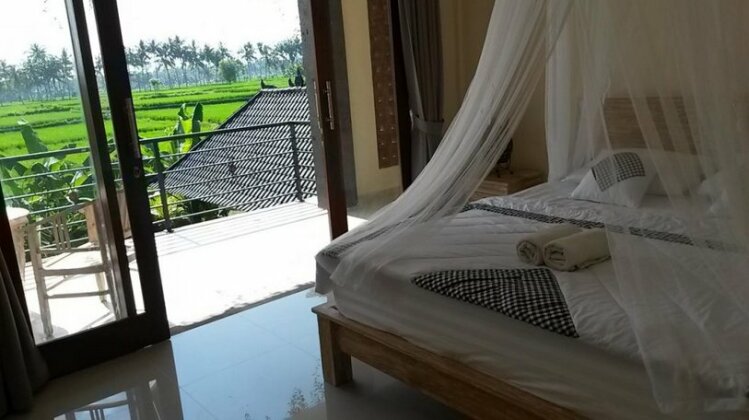 Demank Hidden Guesthouse - Photo2