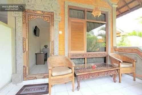 Dewa Bharata Bungalows Ubud - Photo4