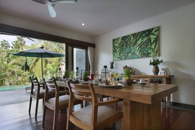 D'Legon Luxury Villas - Photo4