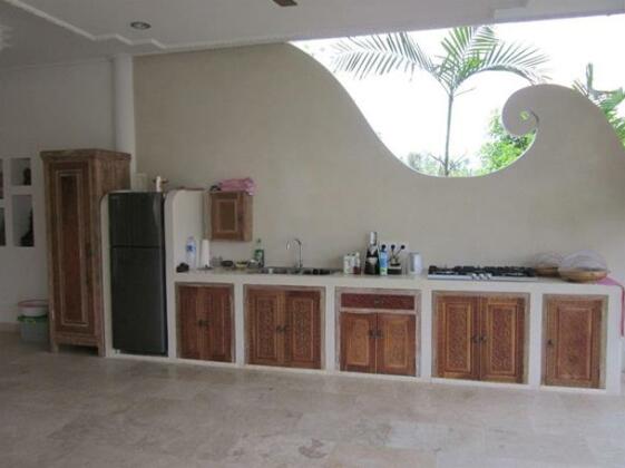 Frangipani Villas - Photo3
