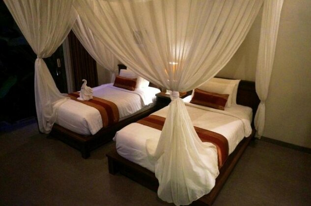 Griya Shanti Villas & Spa - Photo4