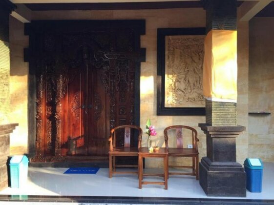 Hendra House - Photo2