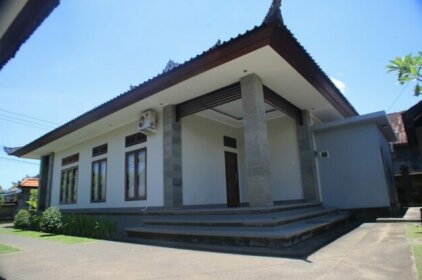 Homestay - Traditional Balinese Apartments