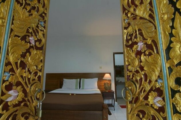 Ina Inn - Photo5