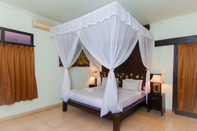 Kertiyasa Bungalow - Photo5