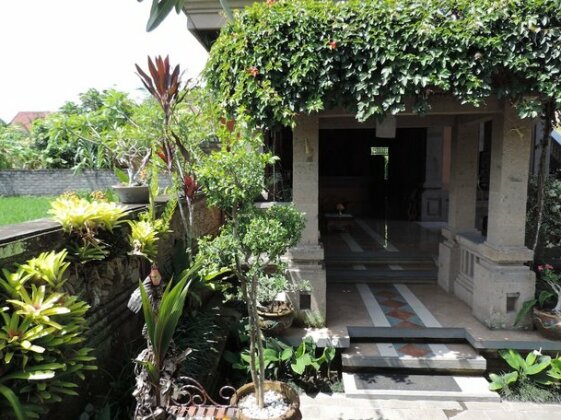 Nick's Hidden Cottages - Photo2