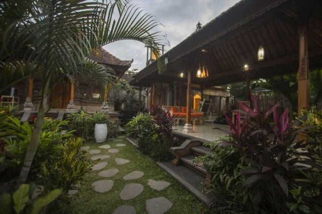 Pakis Kutuh A Romantic Private Room In Ubud 2 - Photo4