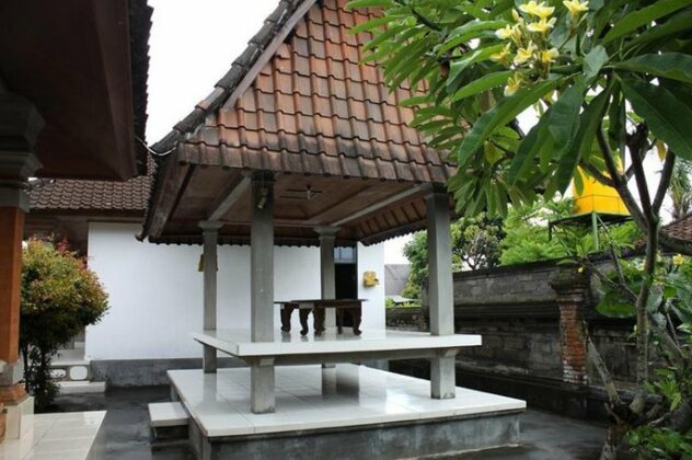 Pande Permai Guest House
