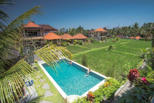 Puji Hostel Ubud - Photo2