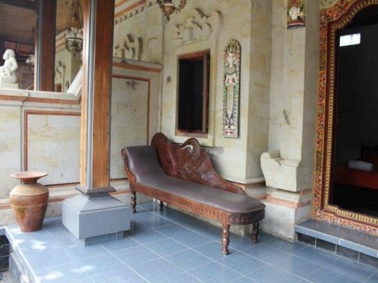 Puri Homestay - Photo3