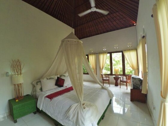 Putri Villa - Photo5