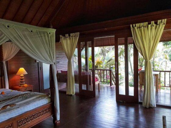 Secluded Jungle Villa - Photo2