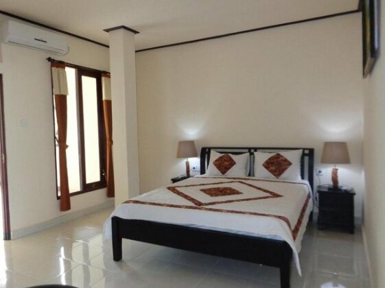 Semampan Village Guesthouse - Photo5