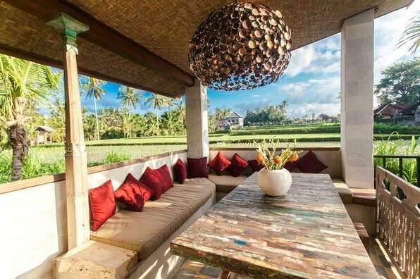 Stunning 3 bed Villa with private pool - Photo2