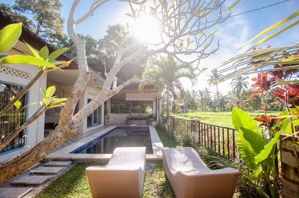 Stunning 3 bed Villa with private pool - Photo3