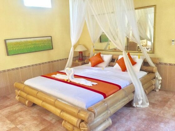 Sulendra Bungalow and Painter - Photo5