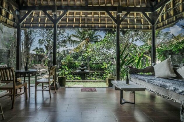 The Kutuh - Photo3