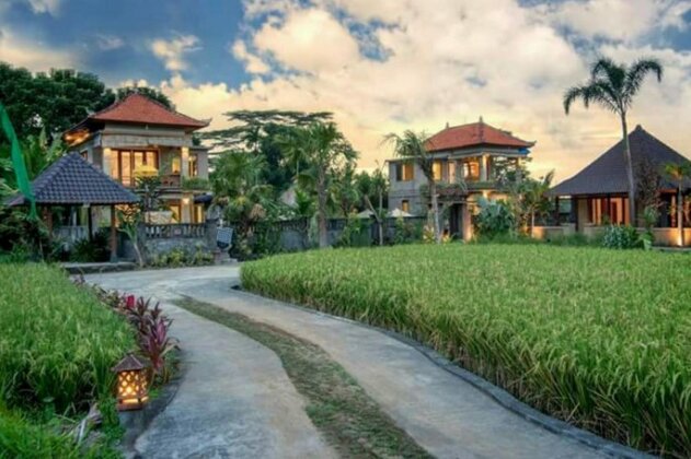 Tirisula Bali