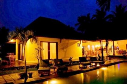 Villa Junjungan Resort Pool & Spa