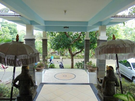 Ayu Guna Inn - Photo3