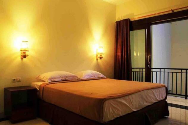 Devata Giri Home Stay
