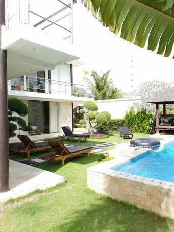 PyOTu Villa Uluwatu - Photo2