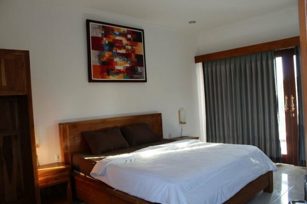 Rencang Family Homestay - Photo5