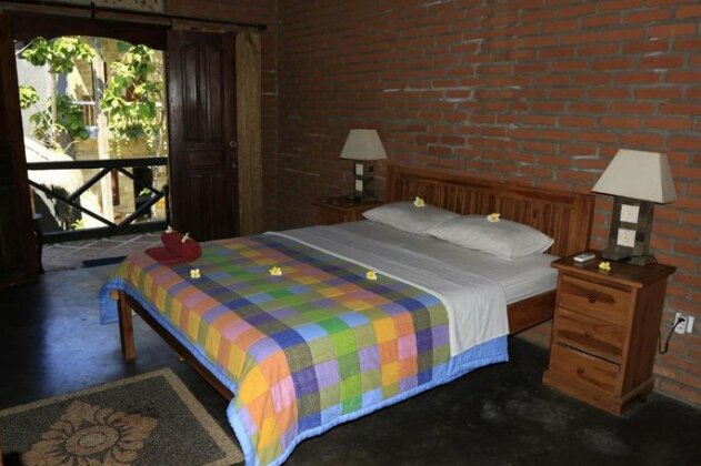 Satria Bungalow - Photo3
