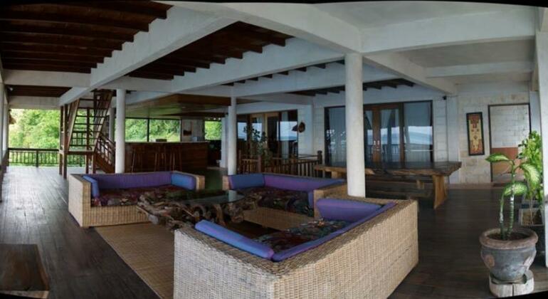 The Inn Possible - Photo3