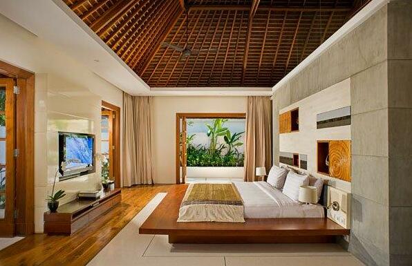 The Istana - Photo3
