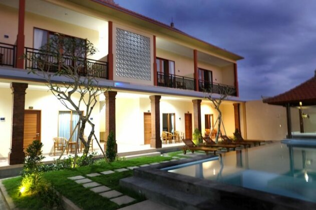 Tom's Inn Pecatu - Photo2