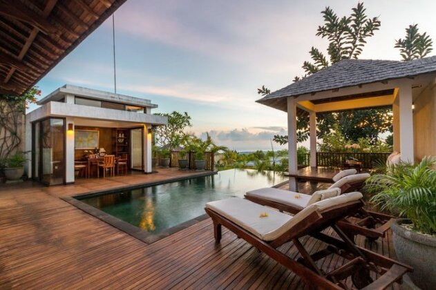 Airis Luxury Villas and Spa - Photo2