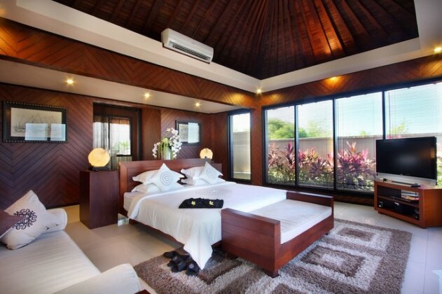 Airis Luxury Villas and Spa - Photo3