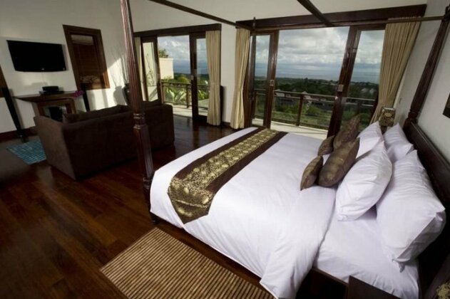 Citrus Tree Villas - Royalty - Photo3