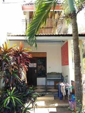 Karma Backpacker House