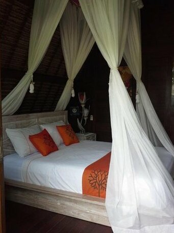 Villa Sesapi Putih