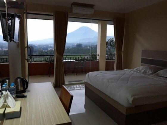 CRA Hotel - Photo2