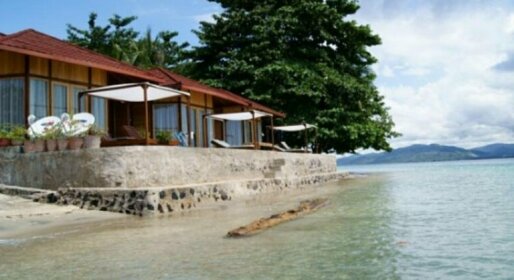 Tanta Moon Luxury Villas Siladen Island
