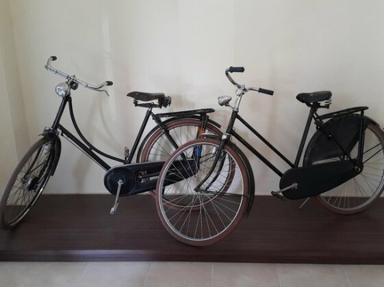 Ambulu Hotel - Photo2