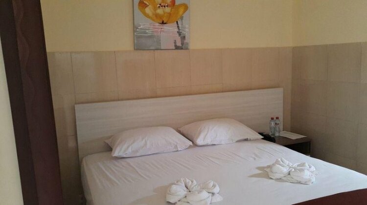 Ambulu Hotel - Photo5