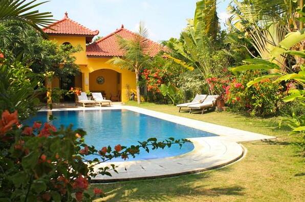 Ada Waktu Bed & Breakfast - Photo2