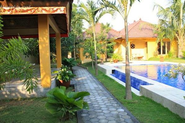 Ada Waktu Bed & Breakfast - Photo3