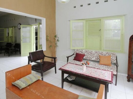 Airy Eco Malioboro Pathuk Ngadiwinatan Yogyakarta - Photo2