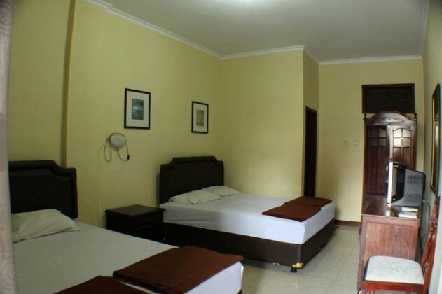 Ananda Hotel - Photo4