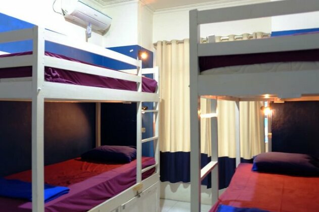 Bunk Bed and Breakfast - Photo5