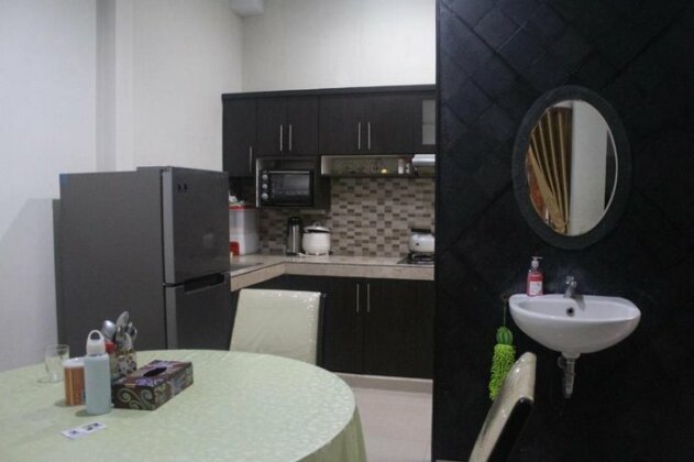 Cokro Homestay - Photo2