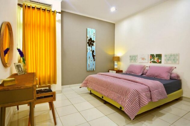 Dyah Suminar House - Photo4