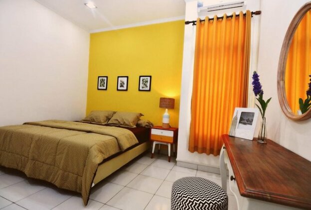Dyah Suminar House - Photo5