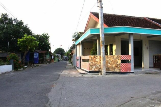 FAM'MS House Yogyakarta - Photo2