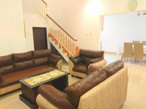 Fam's Homestay by FH Stay - Photo3